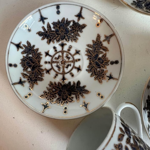 Antique Navy | Gold Espresso Cups & Saucer Plates - Picture 6 of 6